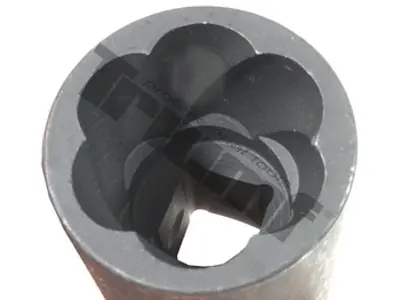 Akční Nabídka Hlavice na poškozené šrouby 3/8" vstup - 18 mm